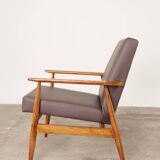 Fauteuil vintage cuir vegan marron conception moderne