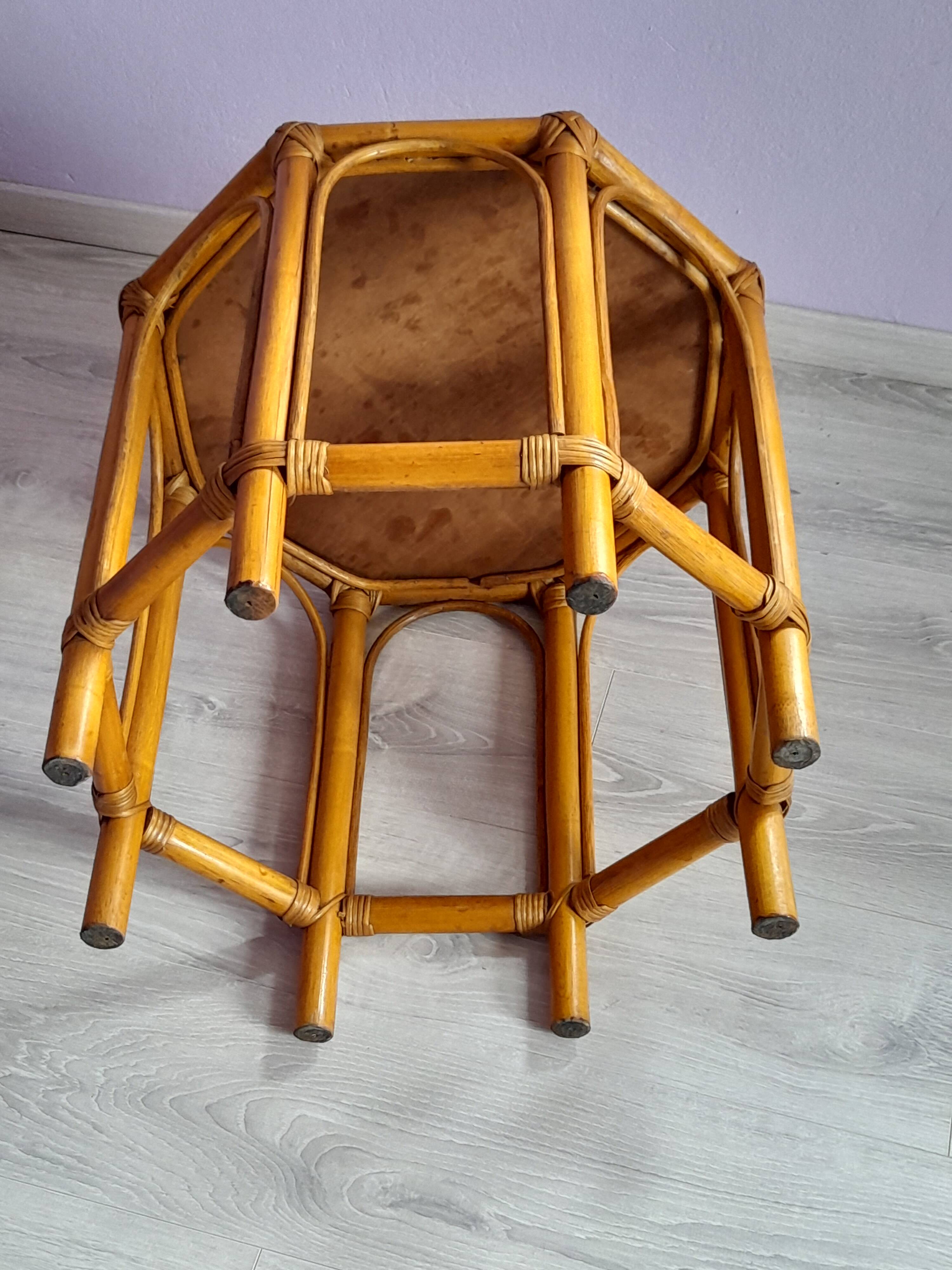 Table basse vintage en rotin