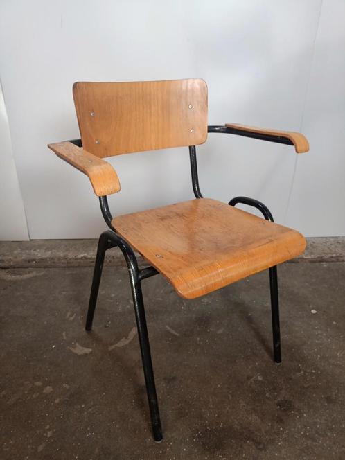 School chair with backrest