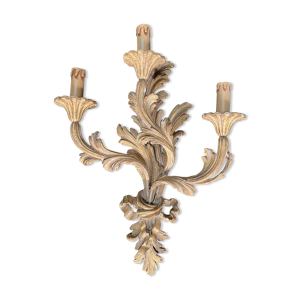 applique en bois doré