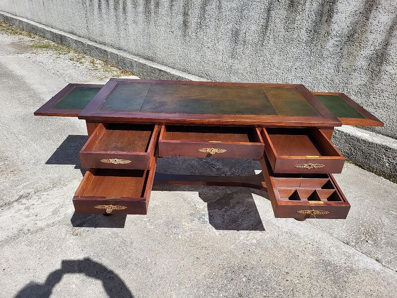 Bureau style empire double face en acajou 5 tiroirs 2 tirettes plateau cuir