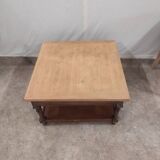 White coffee table and gold leaf
