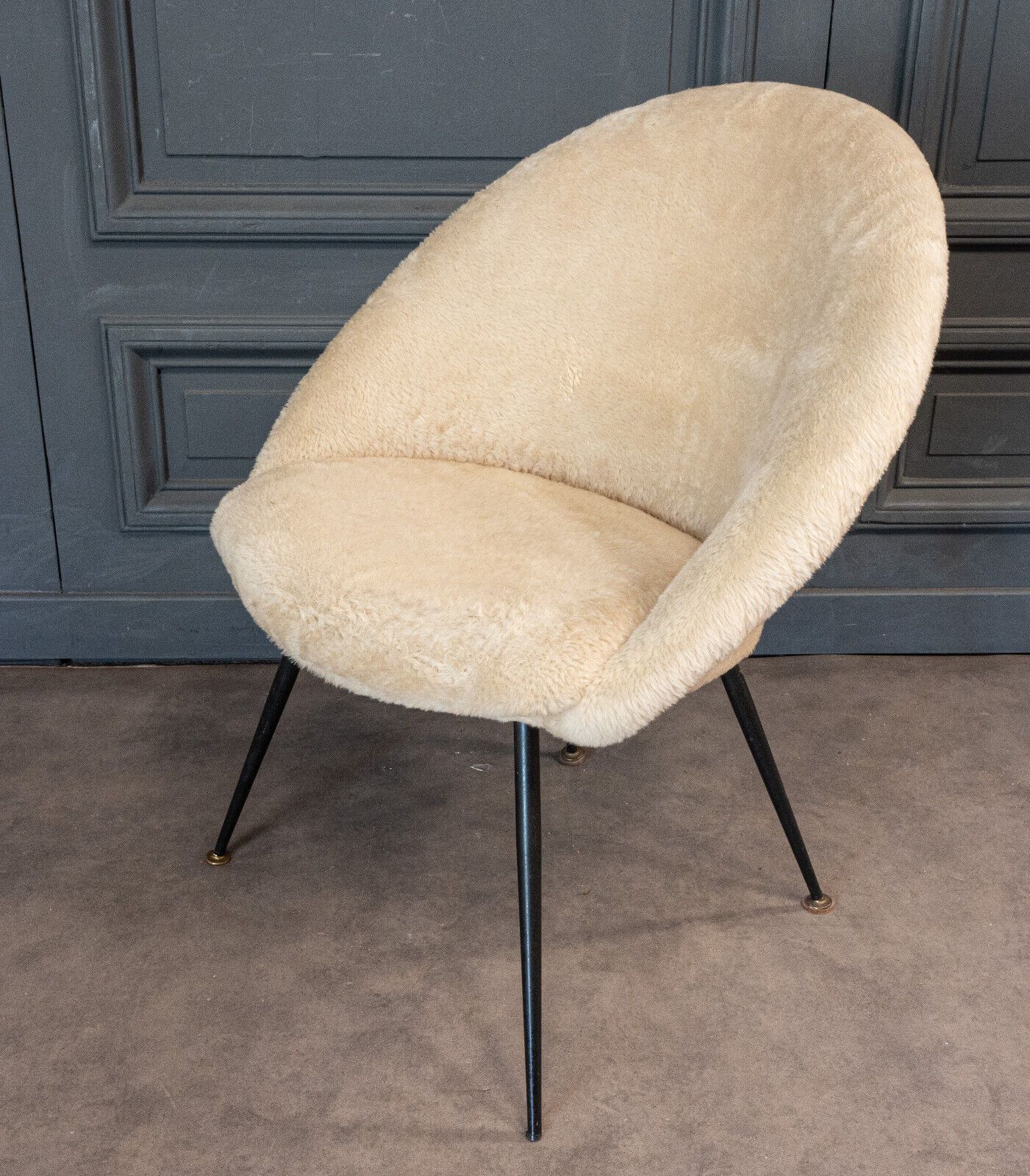 Armchair 1960 tubular black and fabric polar bear twentieth