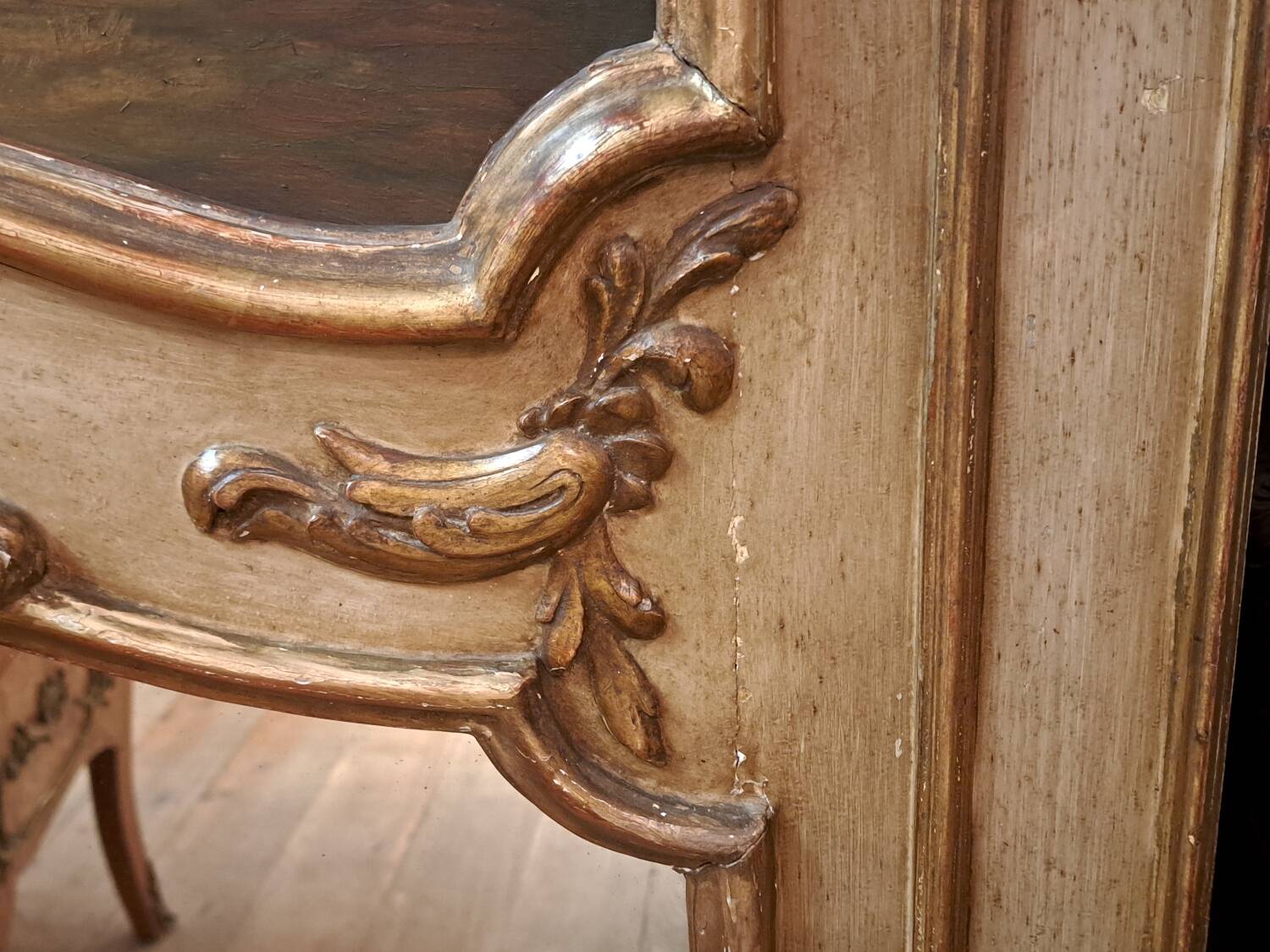 Patinated Louis XV style trumeau