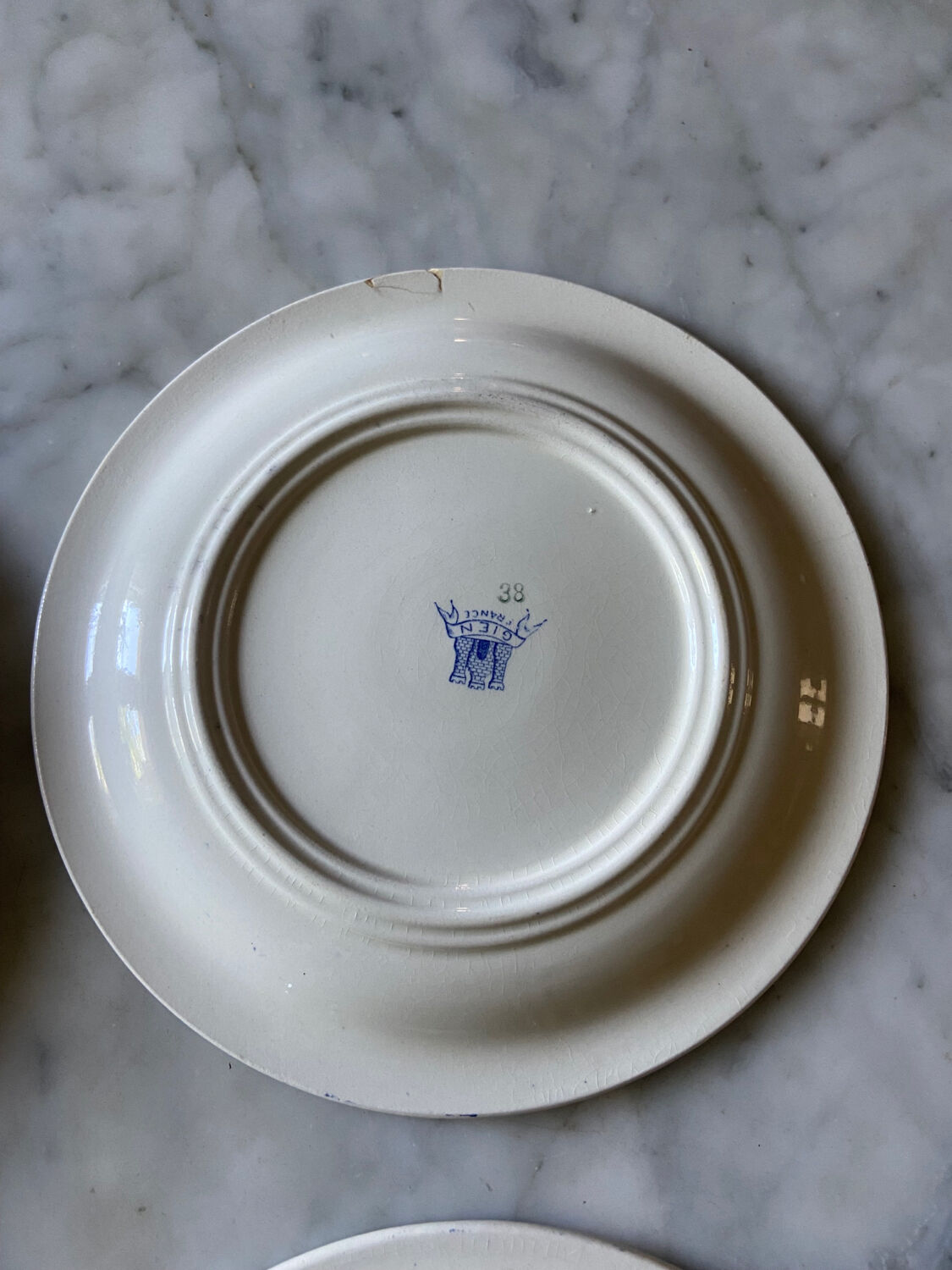 Series of 4 Gien plates