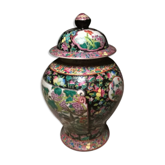 Vase couvert chinois