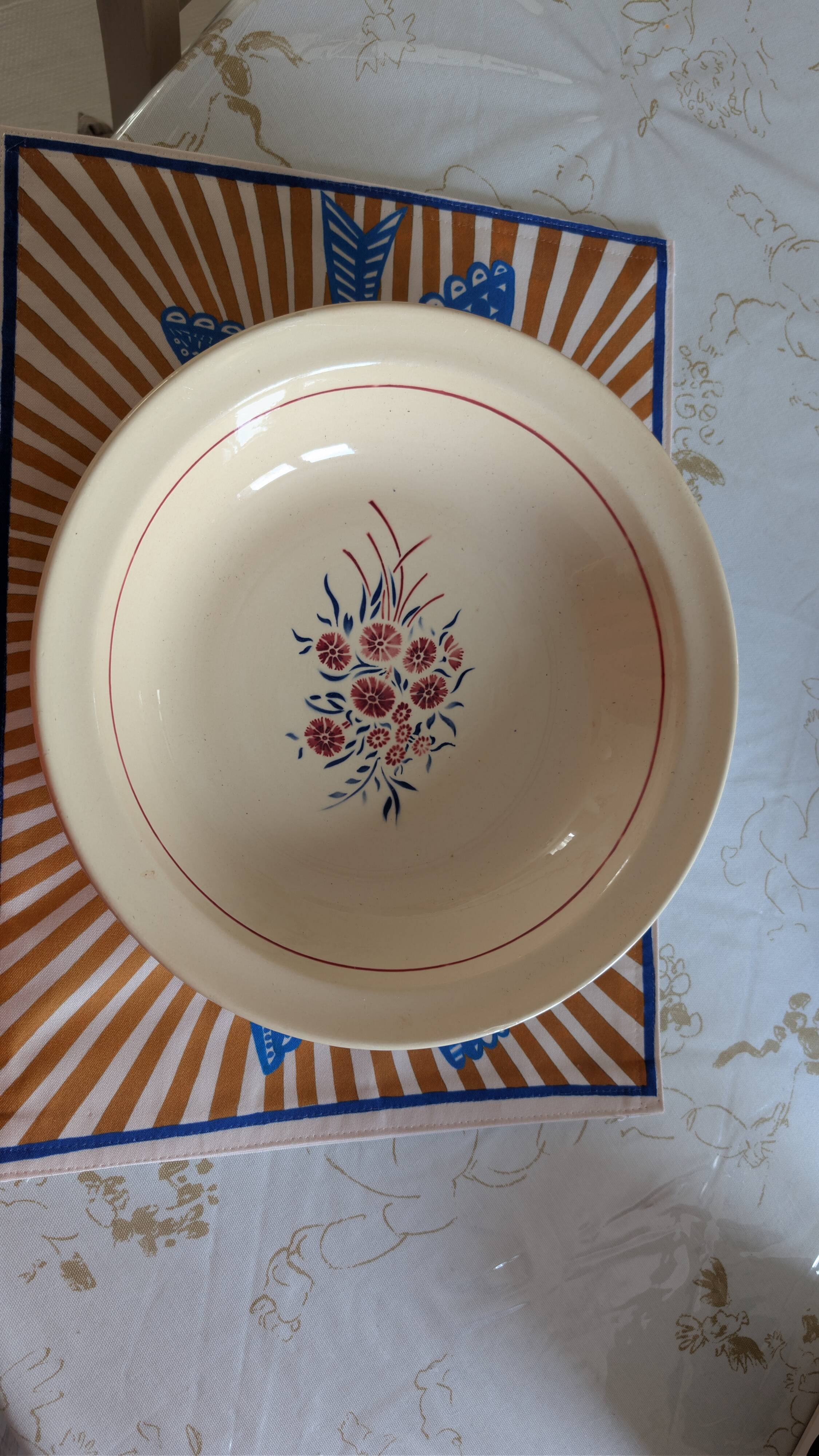 Large serving platter
