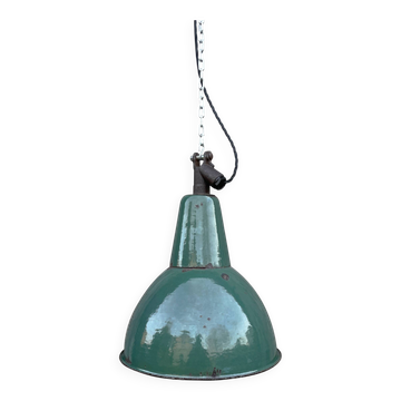 Lampe suspendue industrielle en émail vert OBg-3, années 1960