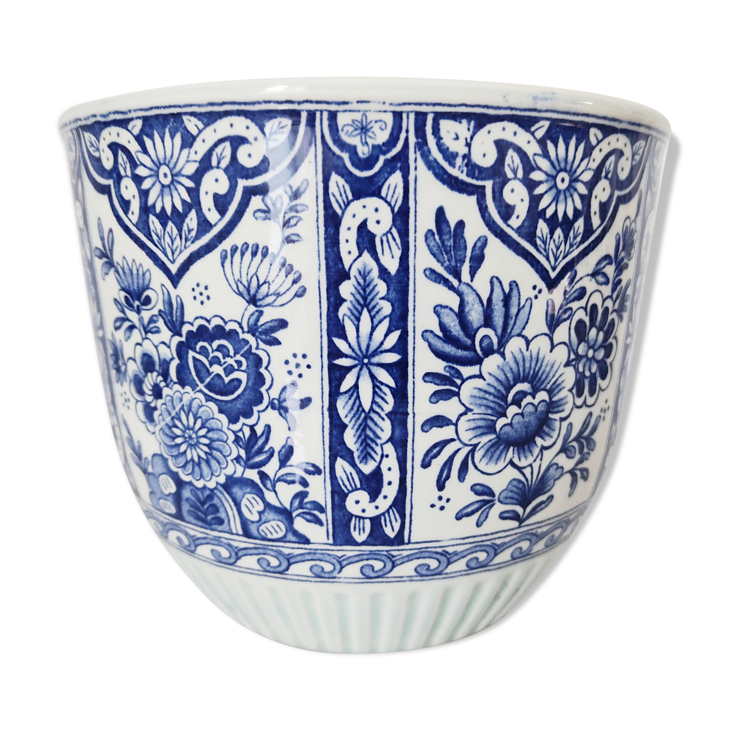 Earthenware pot petrus regout maastricht model delfts