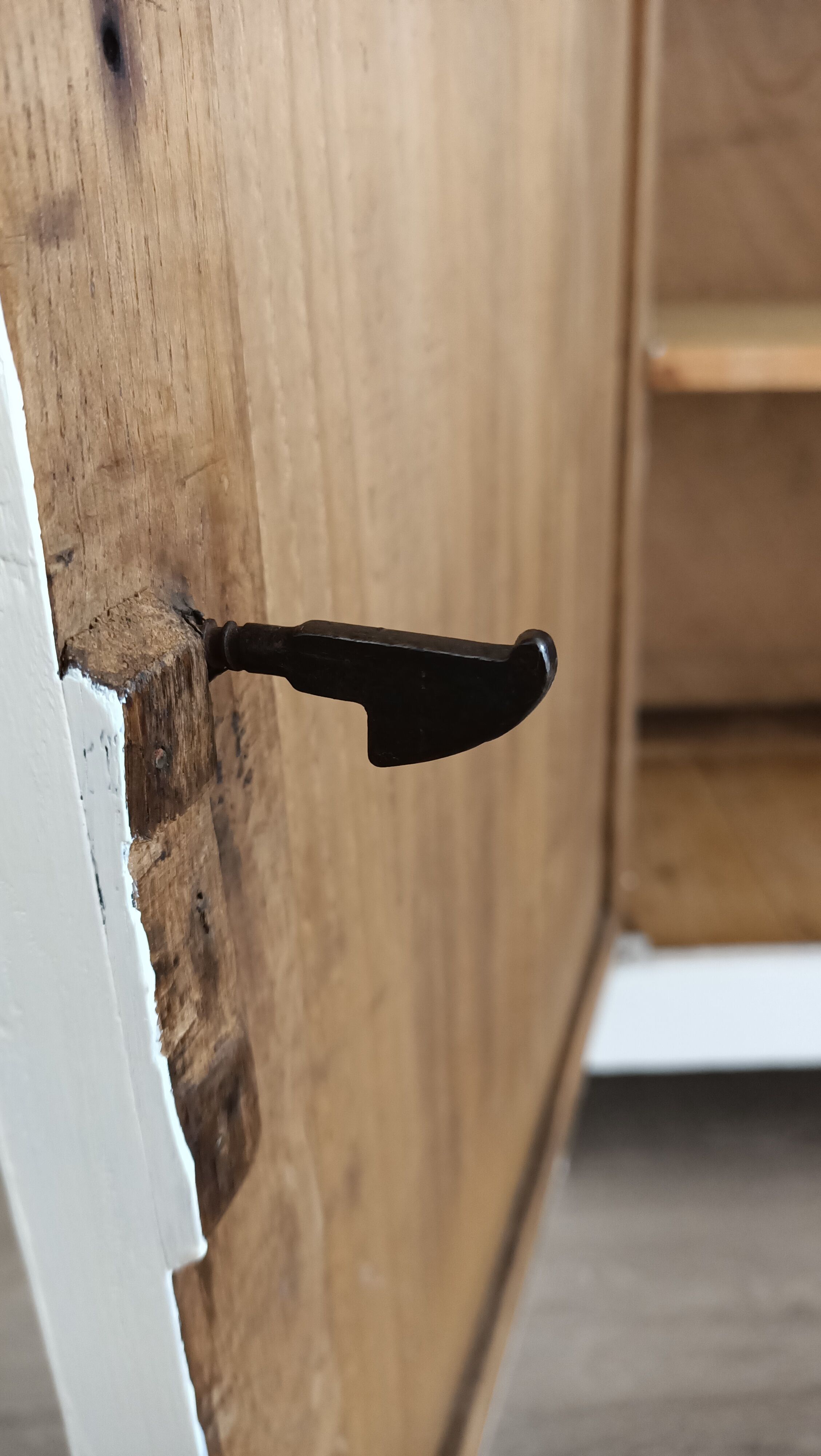 White Parisian buffet