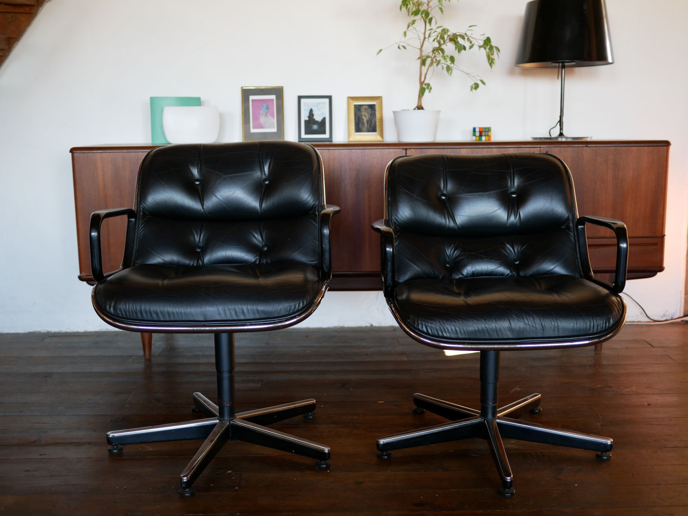 Leather armchair black by Charles Pollock for Knoll International