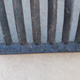 Cast iron log holder La Picarde