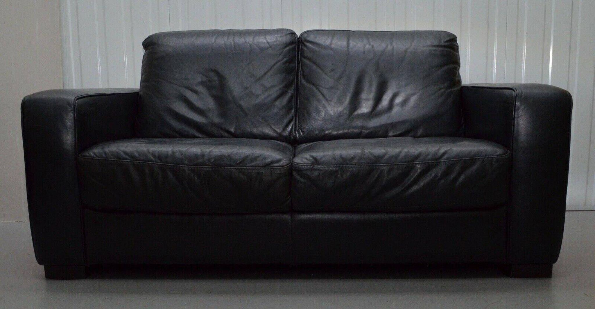 Canapé 2 places en cuir Natuzzi avec fauteuil