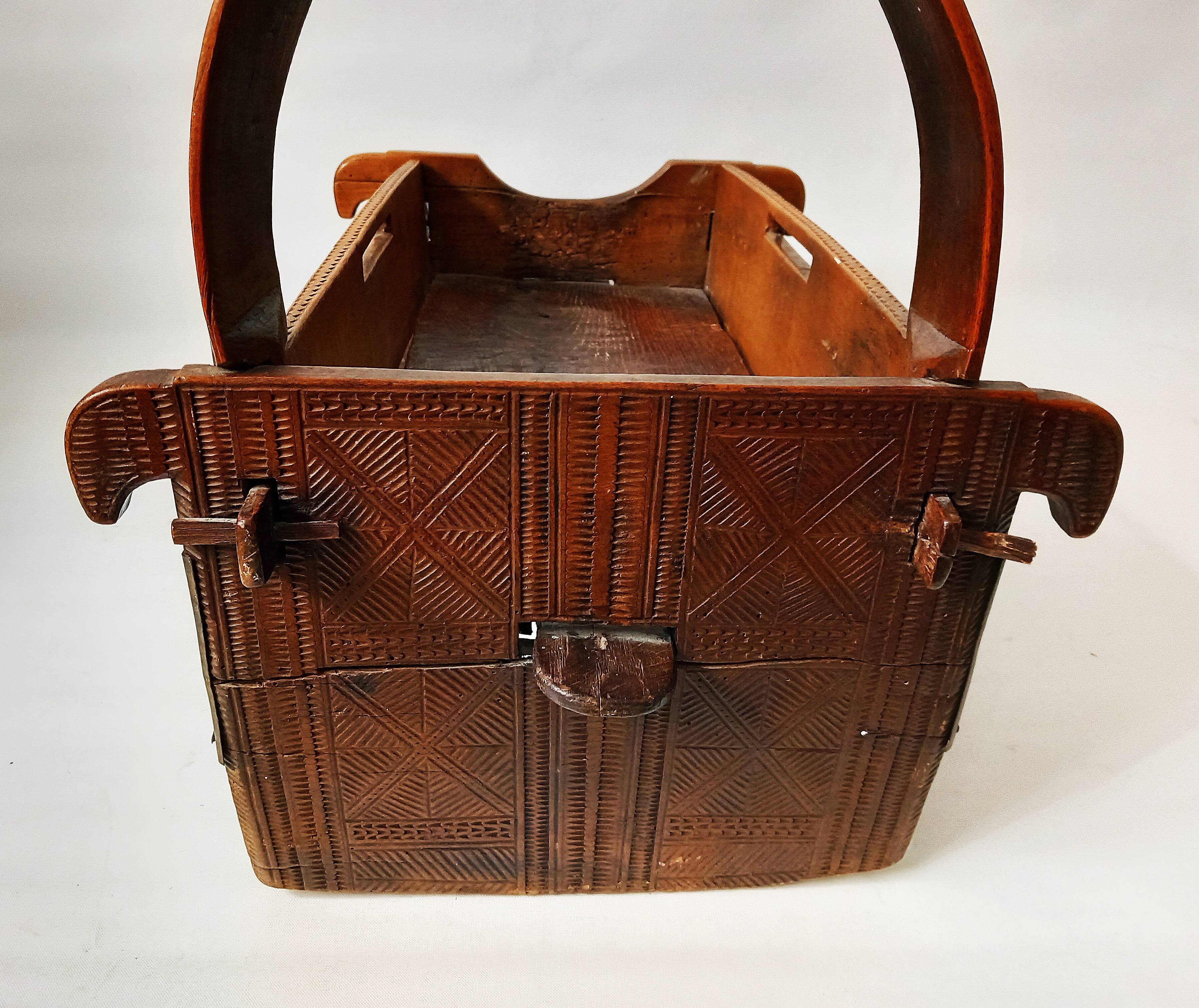 Antique Traditional Handmade Children's Crib Museum object Balkans 1890