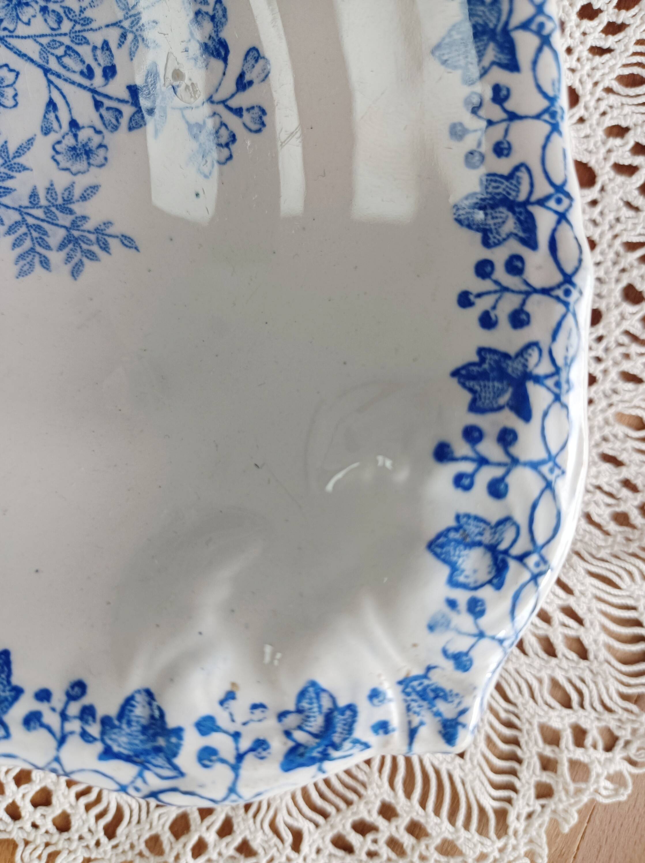 Iron earthenware dish