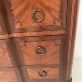 Commode de style Transition en acajou et bois de rose, XX siècle