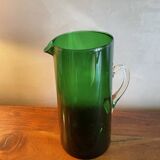 Pichet en verre vert