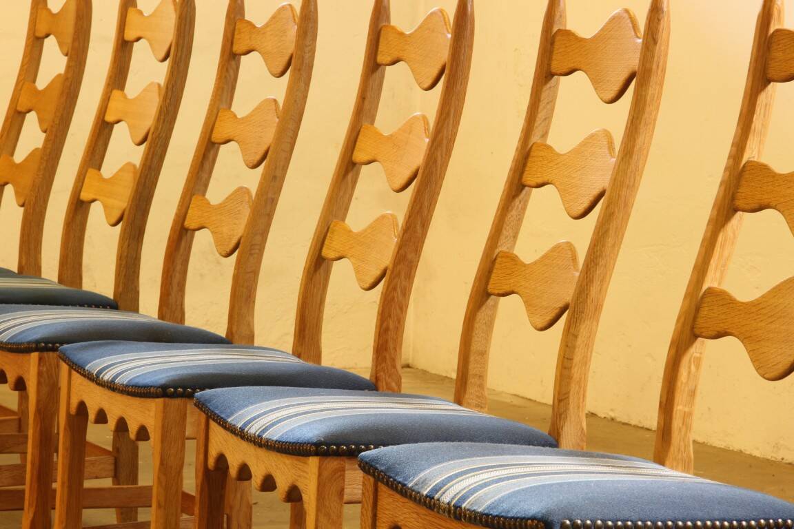 Chaises de salle à manger en chêne brutaliste danois des années 1960 dans le style de Kjærnulf