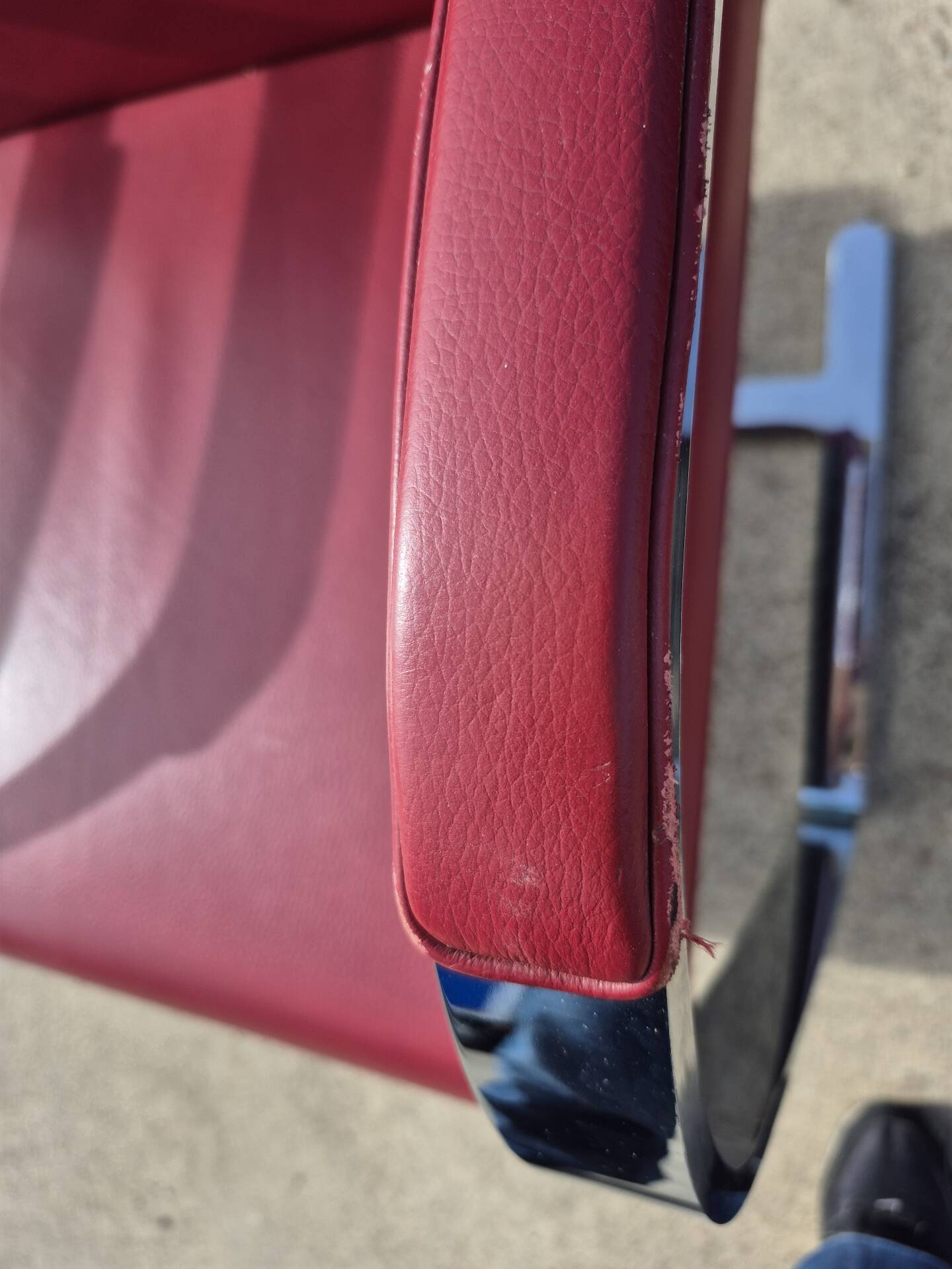Set 4 - red chrome Brno armchair flat bar- Ludwig Mies vd Rohe bauhaus