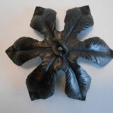 Art deco rosette