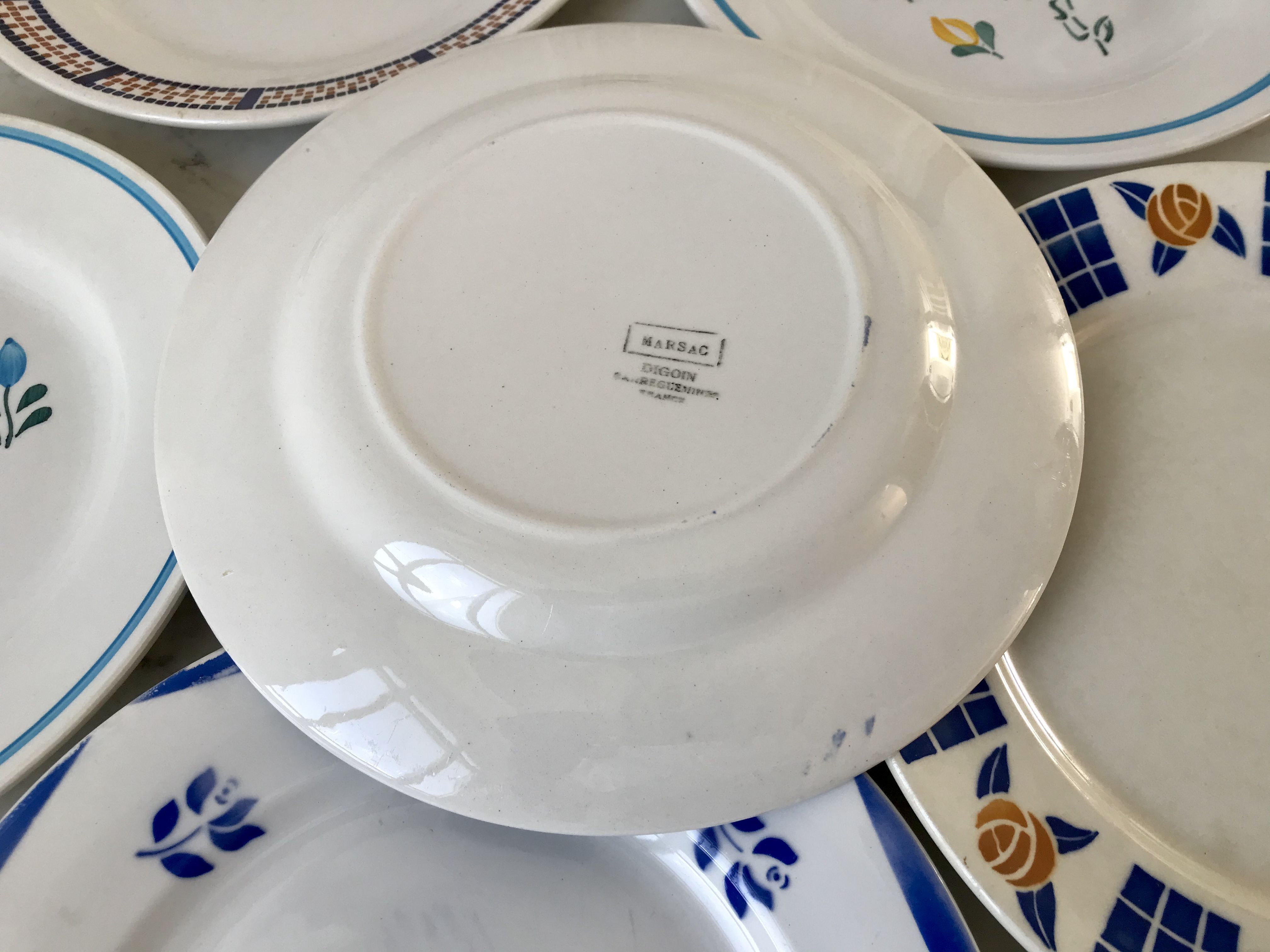 Set of 6 flat plates mismatched Digoin Sarreguemines