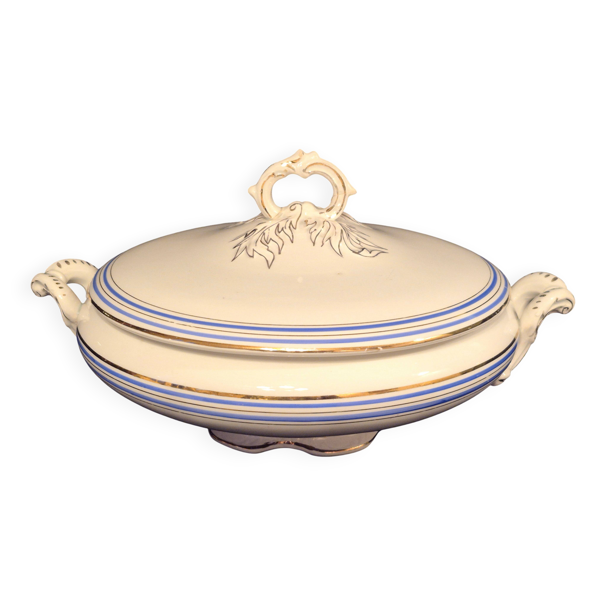 Vegetable dish or soup tureen in Onnaing earthenware A524