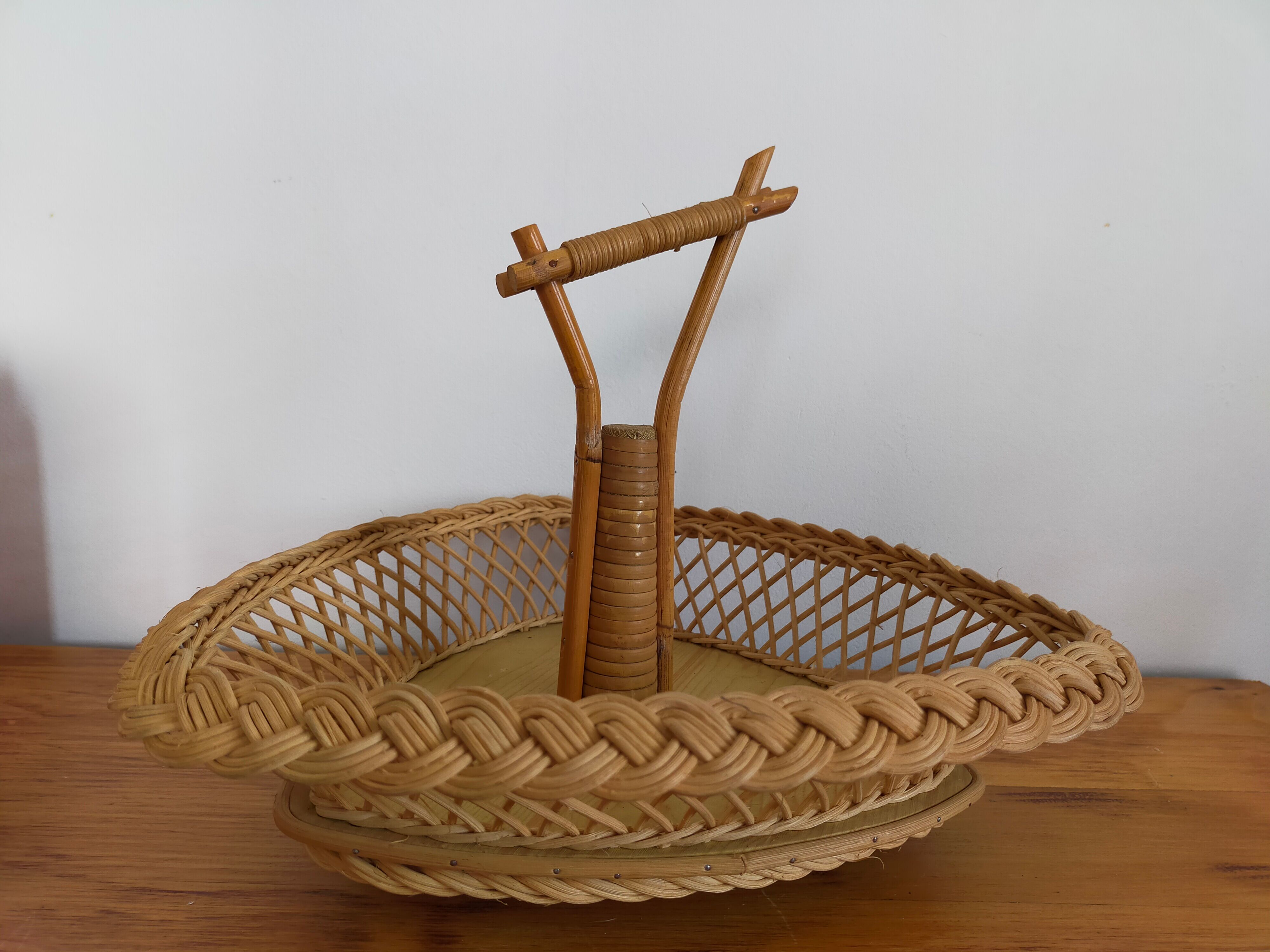Fruit basket or tray in vintage wicker rattan