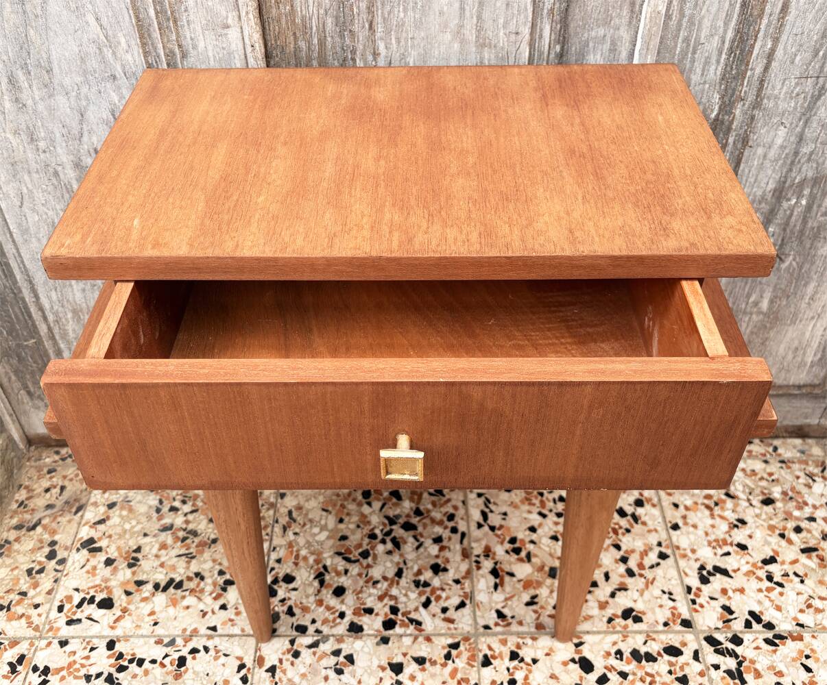 Teak bedside table – Mid-Century Scandinavian design from the 1950s-1960s