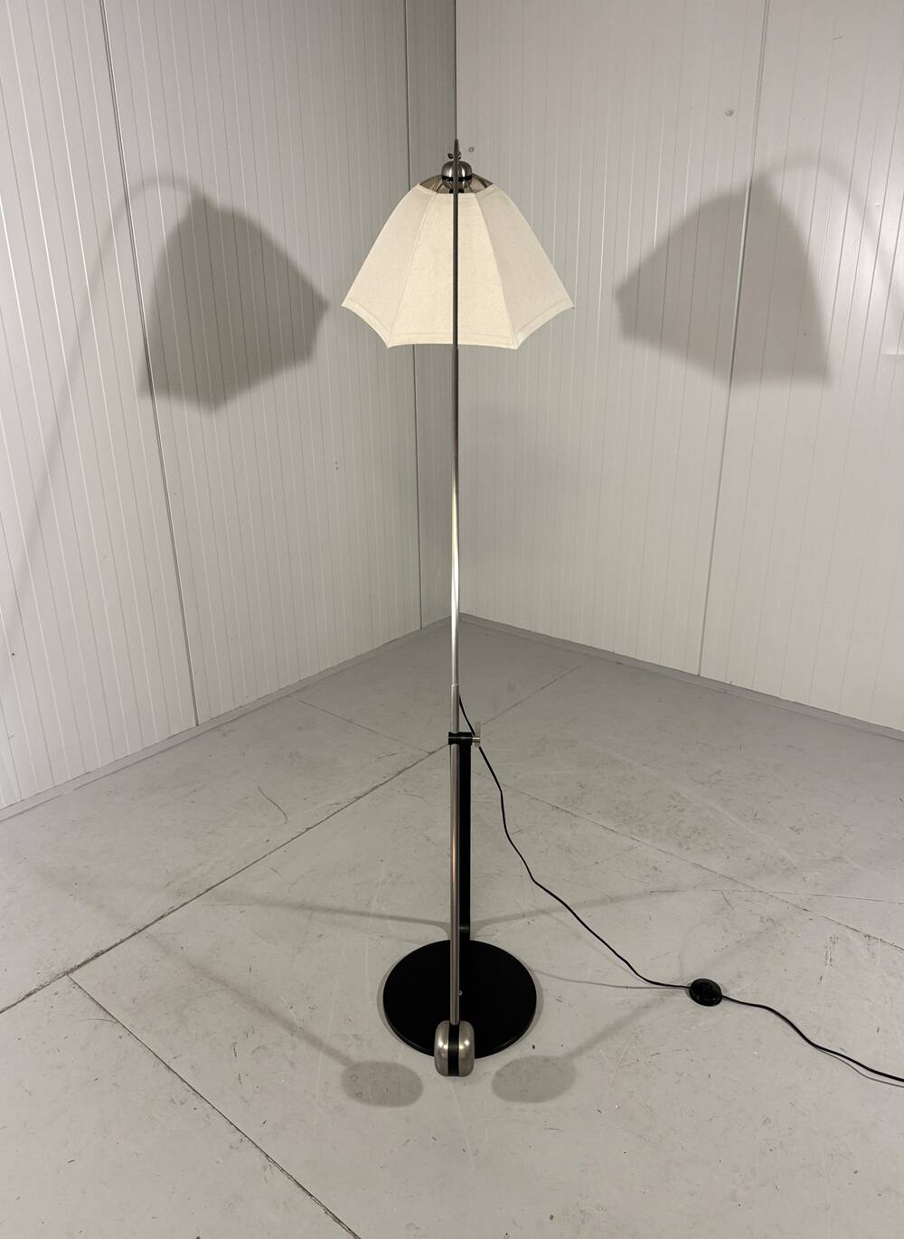 Counter balance floor lamp umbrella lamp shade 1970-80’s