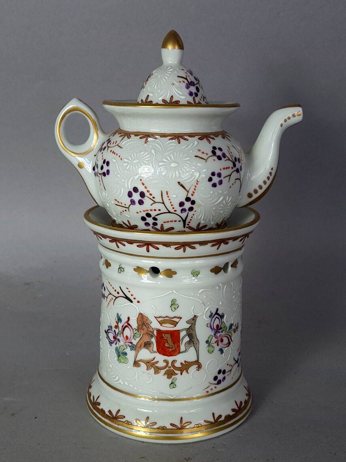 Paris porcelain herbal tea maker from Samsom circa 1900 complete SB203