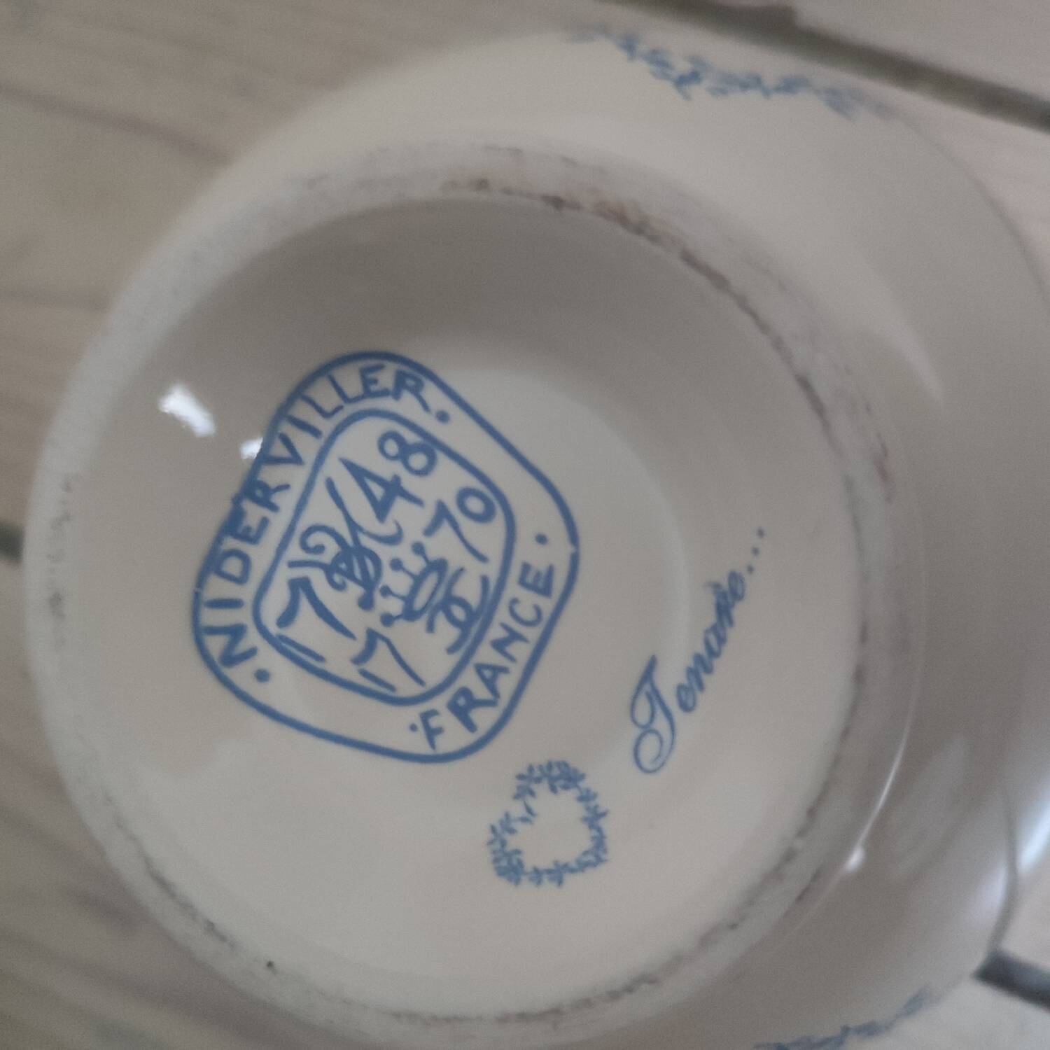 Niderviller iron earth bowl heart model cross stitch