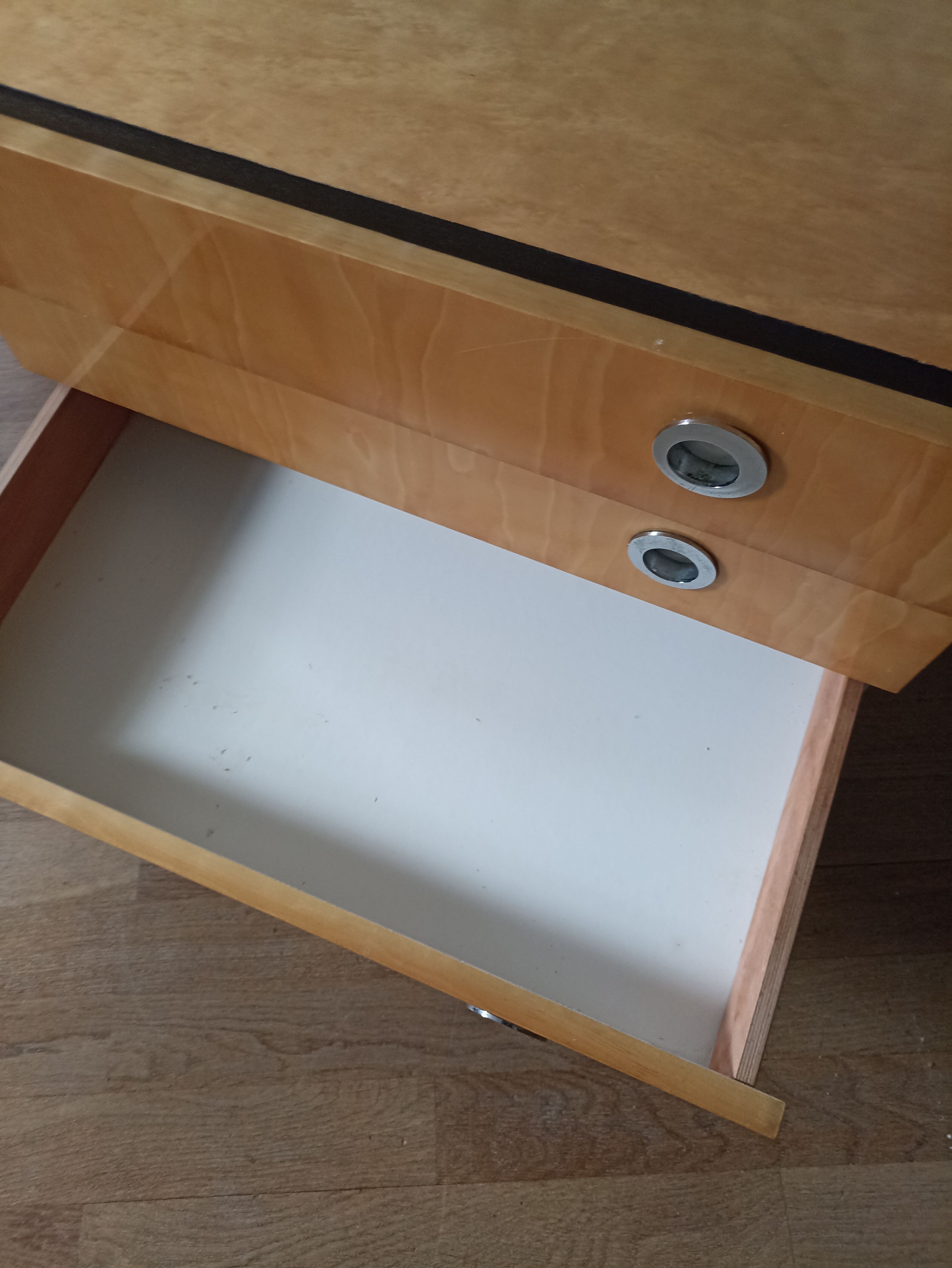 Commode vintage