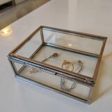 Rectangular glass box