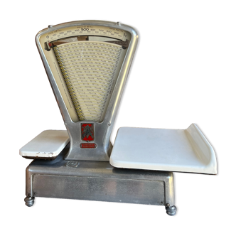 Lutrana 50s grocery scale