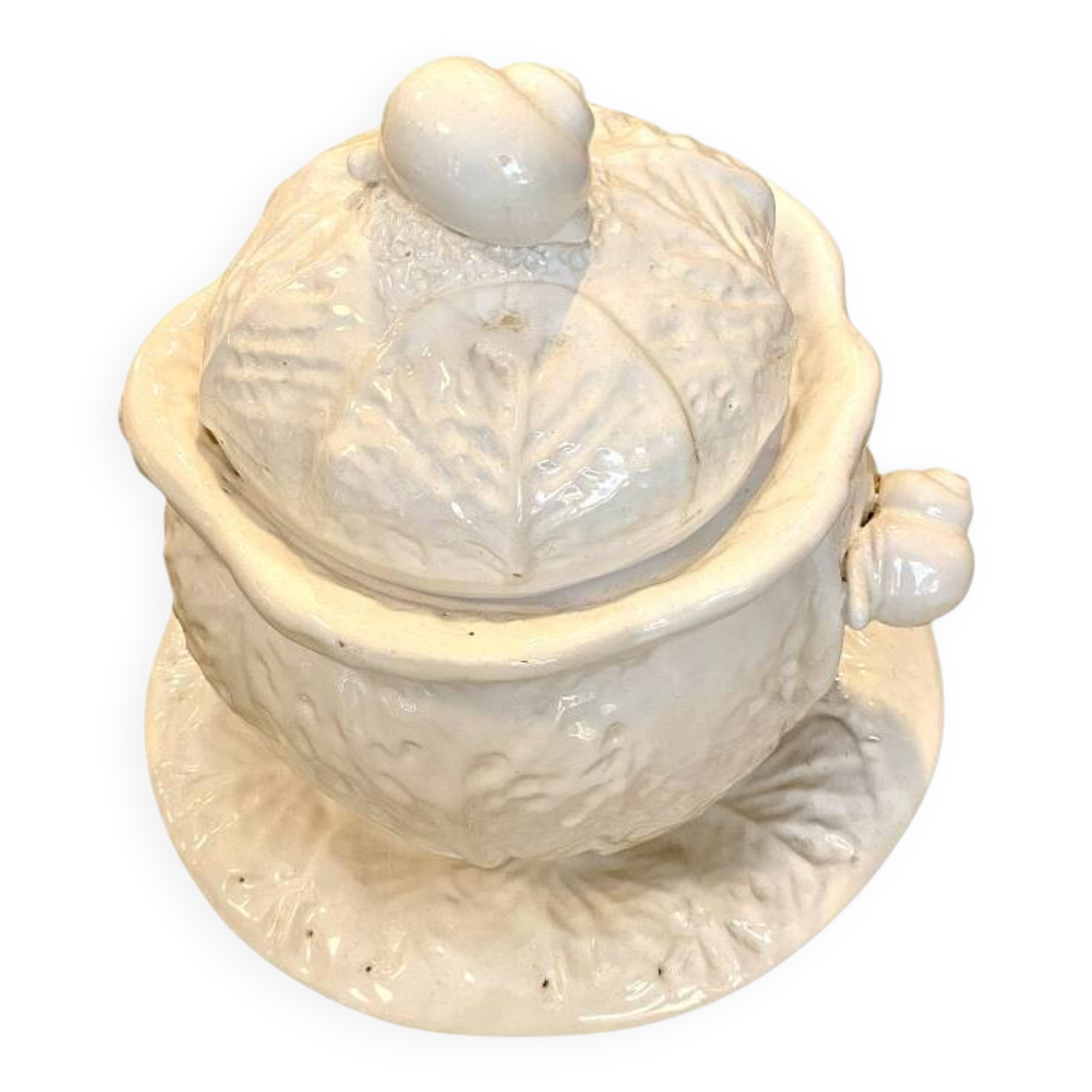 Slip tureen