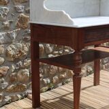 Hairdresser in pitchpin and marble