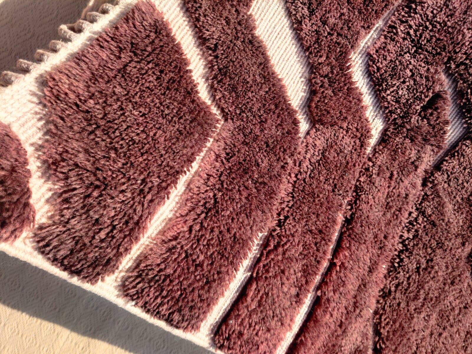 Mrirt rug 300x200 cm – Thick premium wool, abstract chocolate pattern