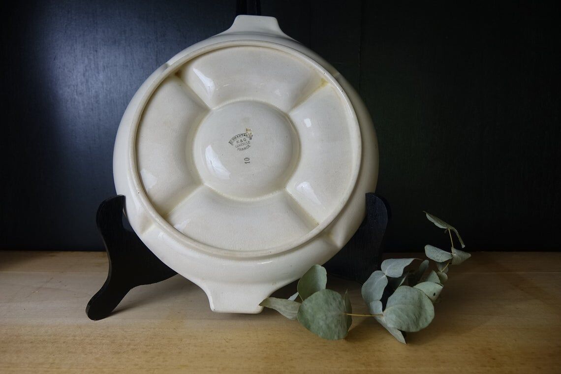 Service dish with compartments - separator dish for aperitif - French earthenware
