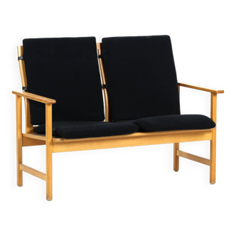 Borge Mogensen 2-seater bench sofa model 2259