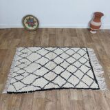 Handmade woolen Azilal Berber rug 140 X 100 CM