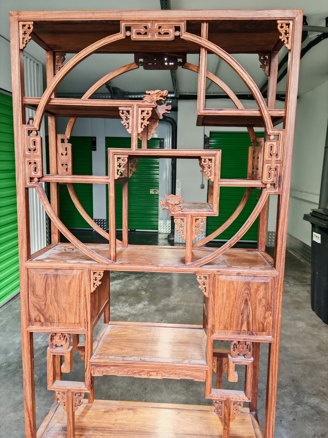 Bibliothèque chinoise Collectible Décorative en bois exotique