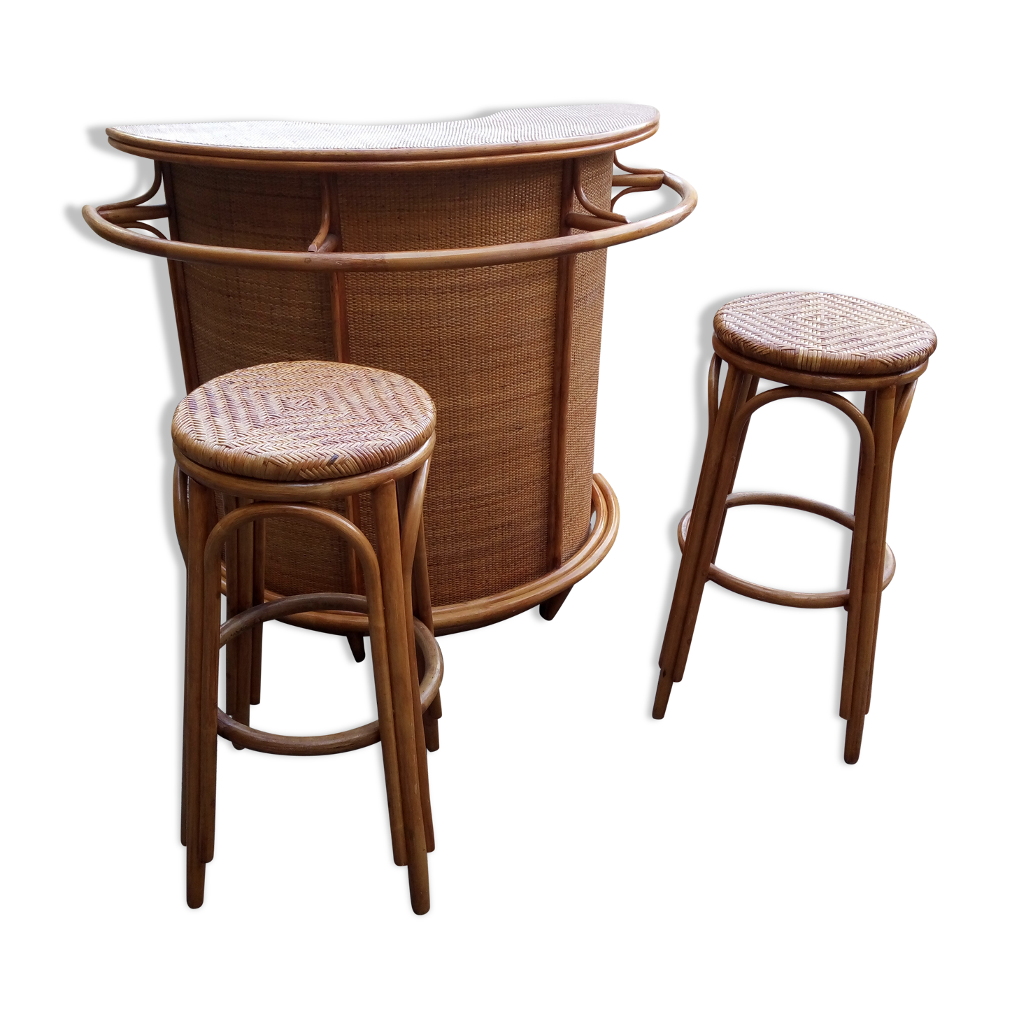 Bar set in bamboo and rattan with its two stools