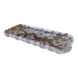 Cake dish in glass