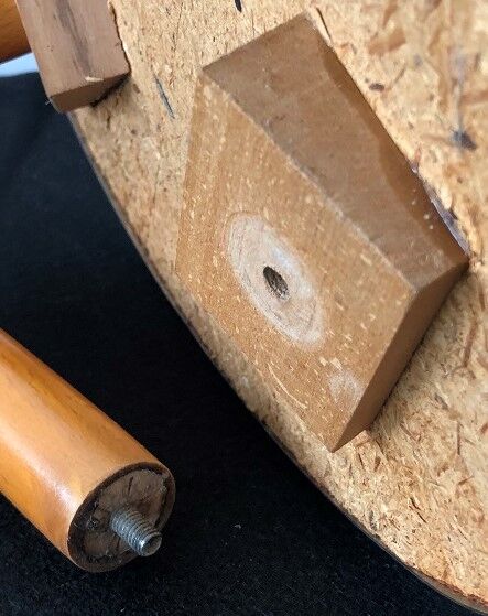 Door plant formica feet compass vintage 60 70