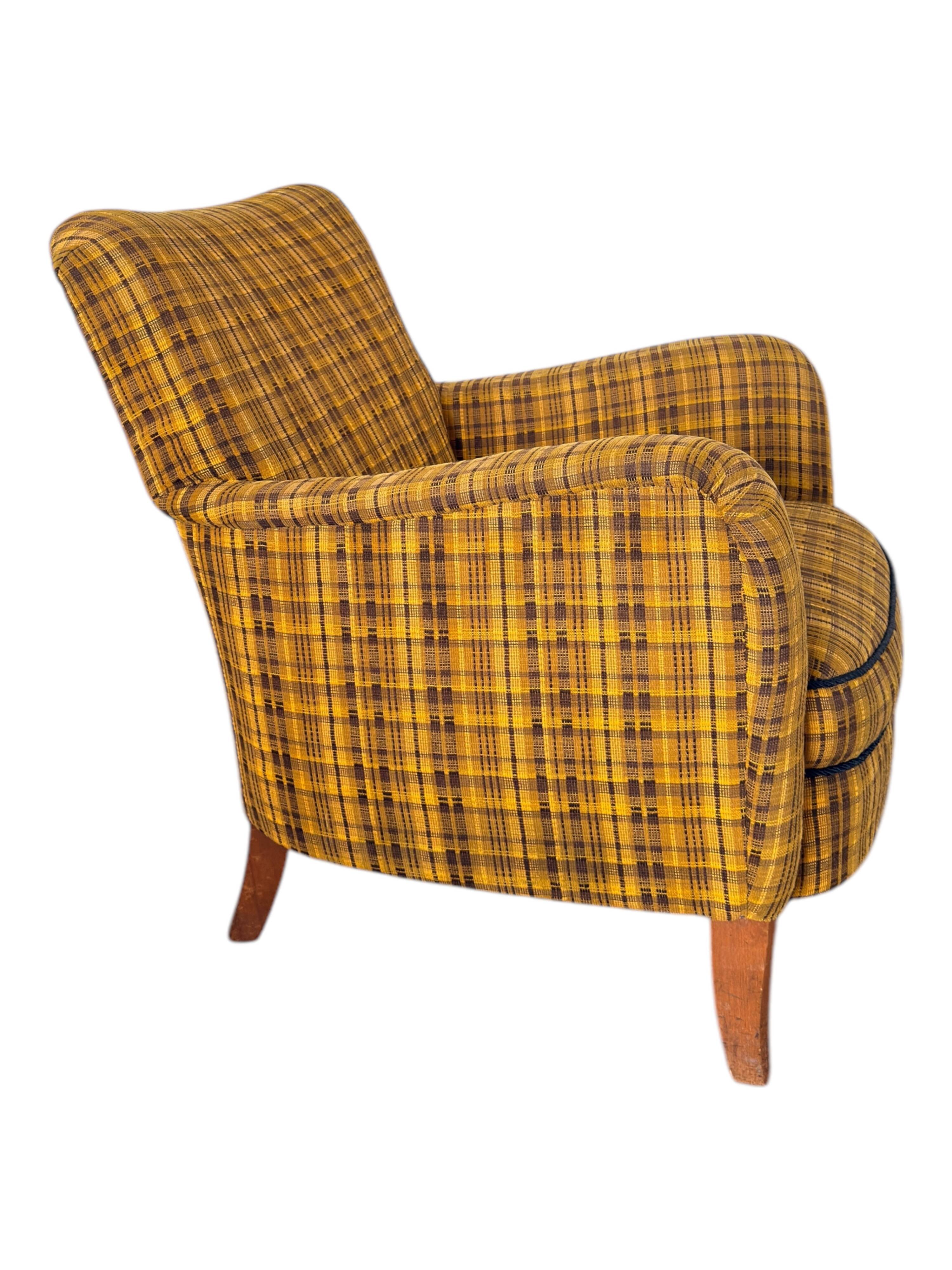 Set of 4 Armchairs with Ottoman by Möbelindustries Oelsa – Rabeneau PS 28,