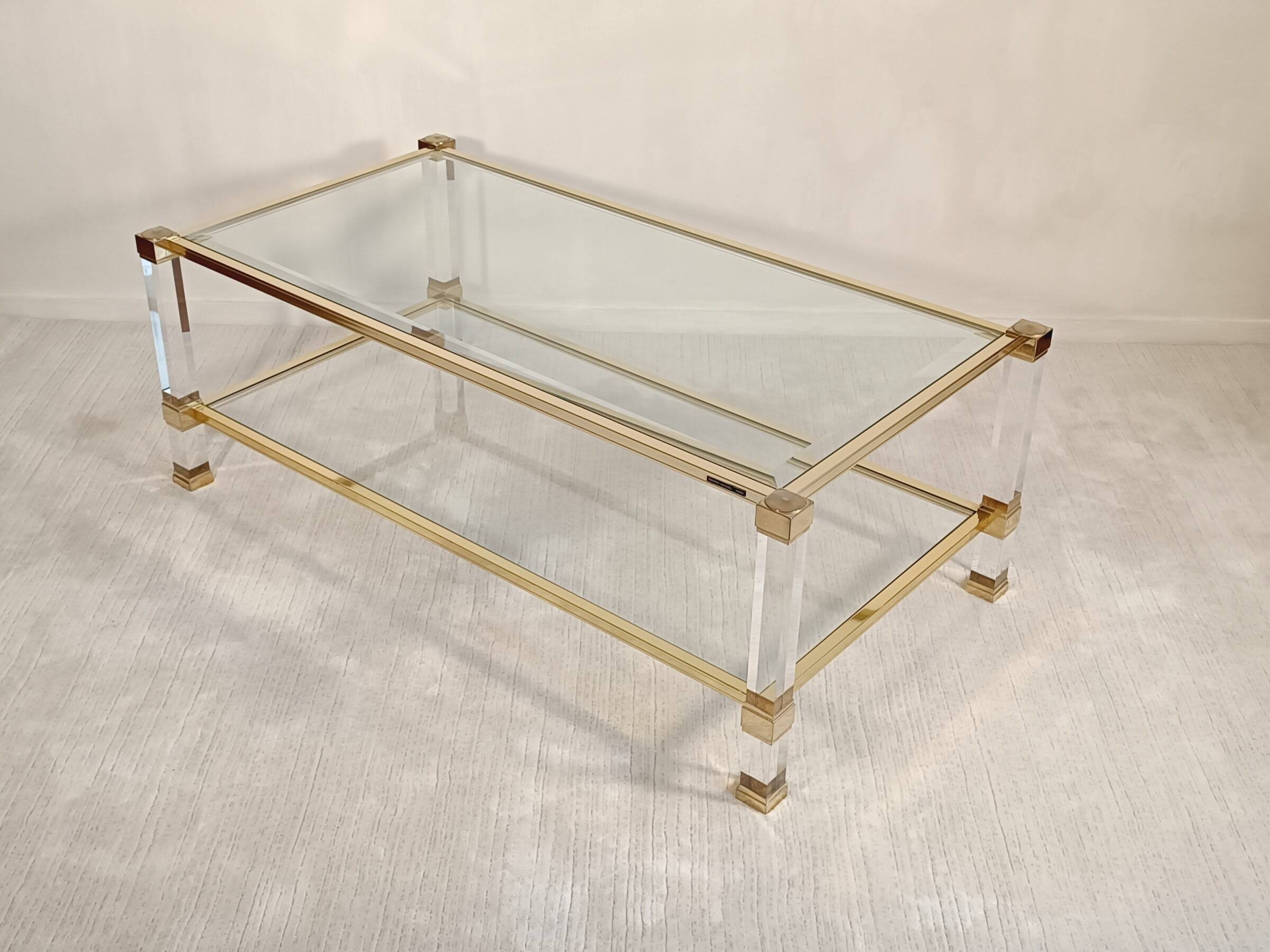 Très belle table basse Pierre Vandel Paris collection ANTHIOS