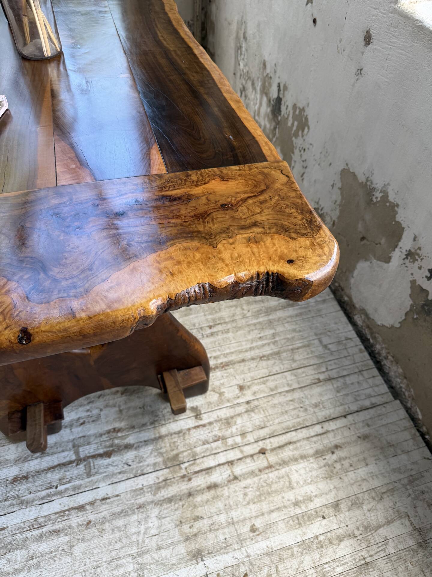 Dining table in solid olive wood Maison Skela 1960