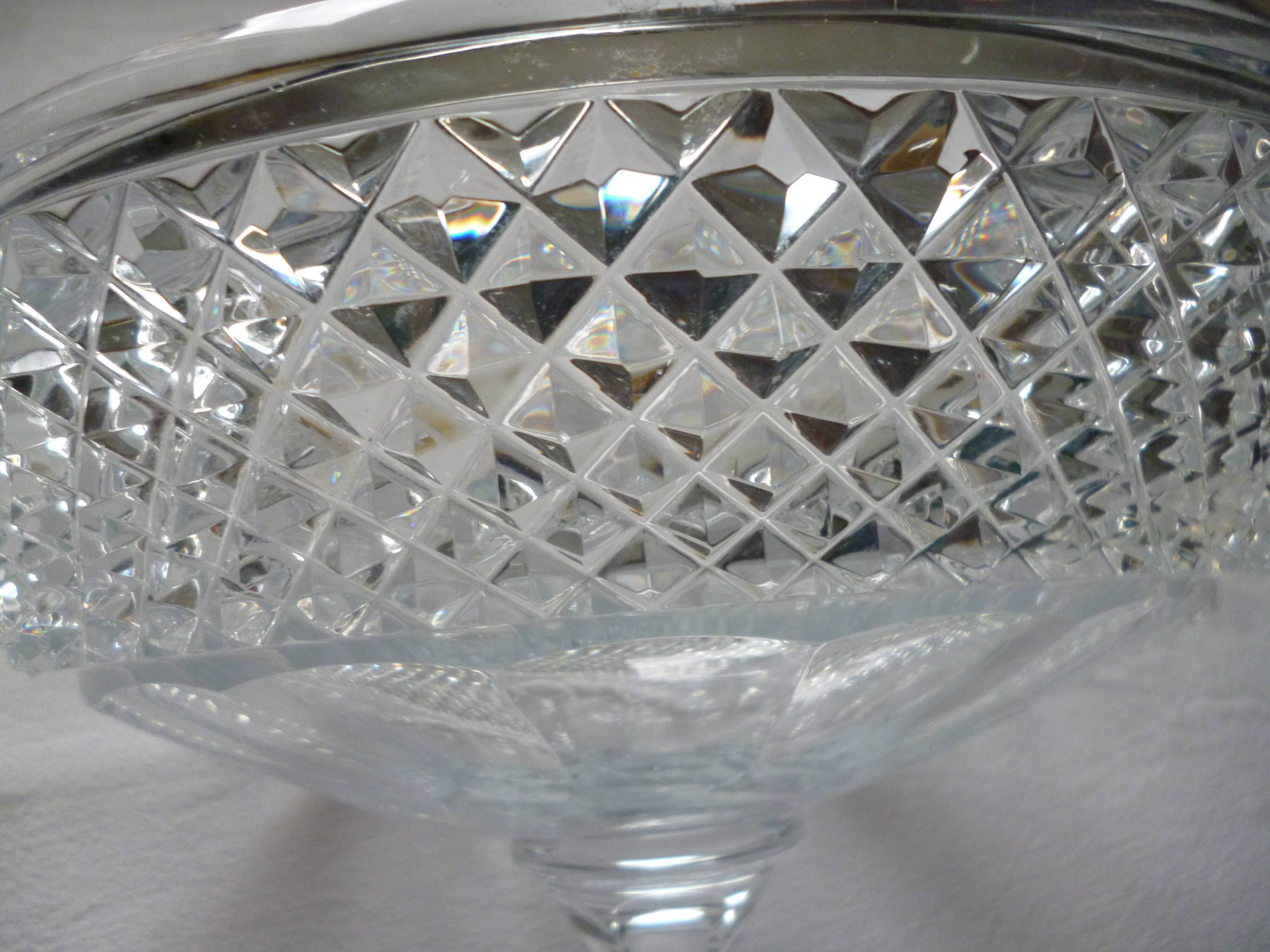 Cut crystal standing cup
