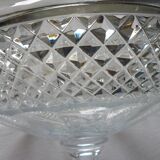 Coupe sur pied en cristal taillé