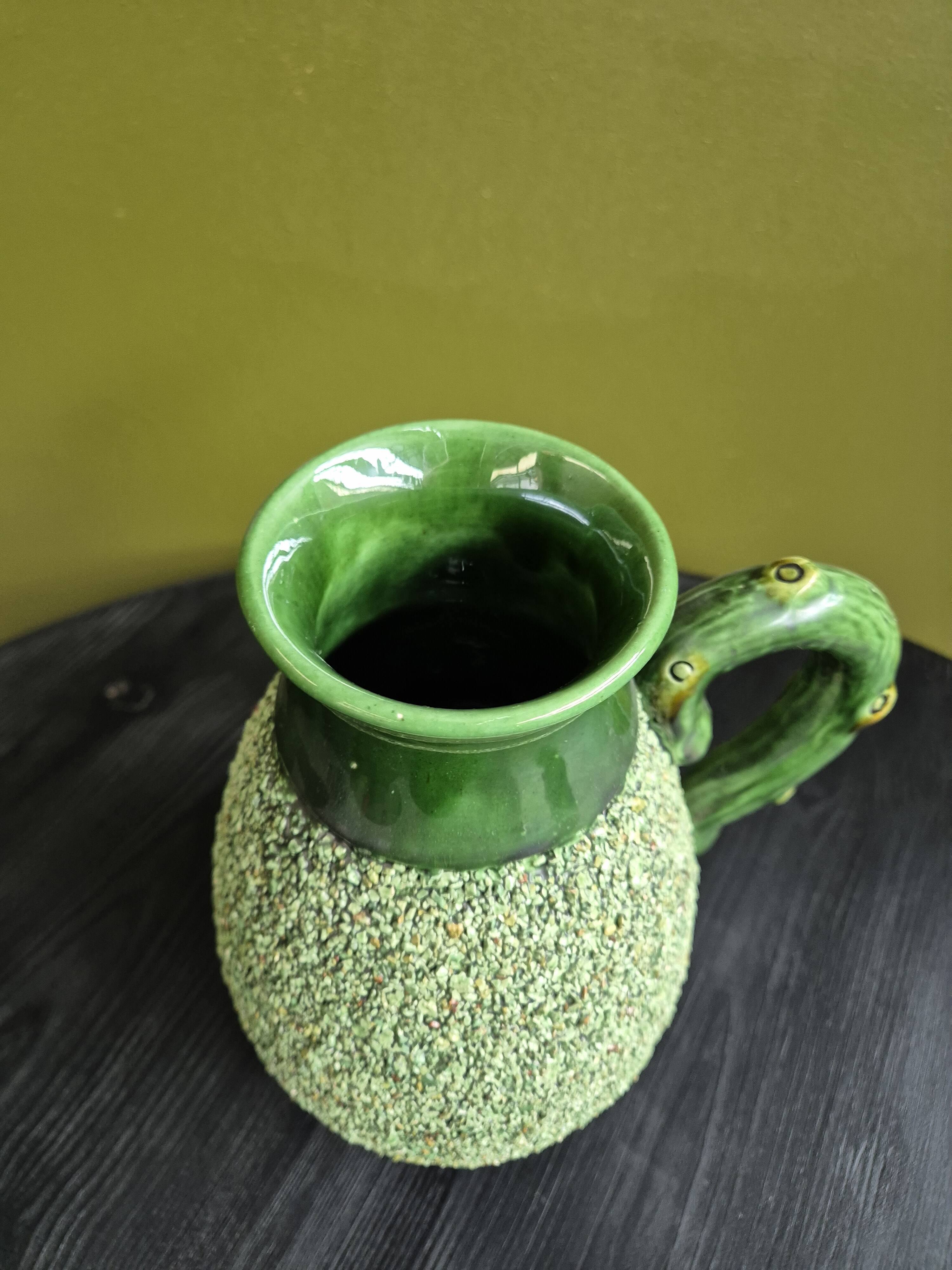 Tea/Coffee service with 6 cups